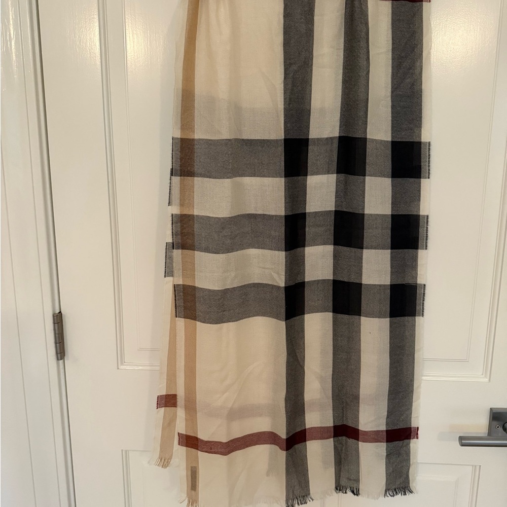 Burberry Lightweight Check Wool Silk Scarf - Picture 3 of 3